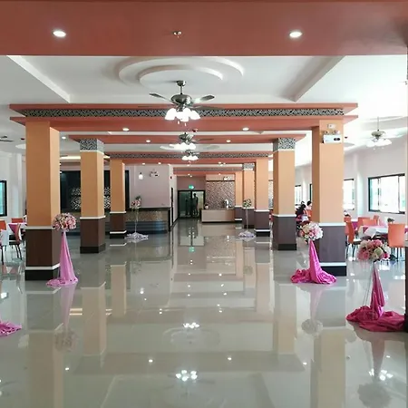 Sakura Budget Hotel-3